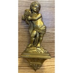Vtg Syroco Angel Cherub Hollywood Regency Wall Hanging‎ Holding Grapes Gold